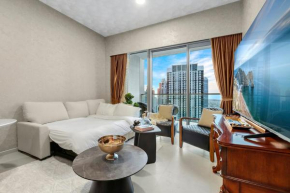 FIRST CLASS 1BR Stylish & Luxurious